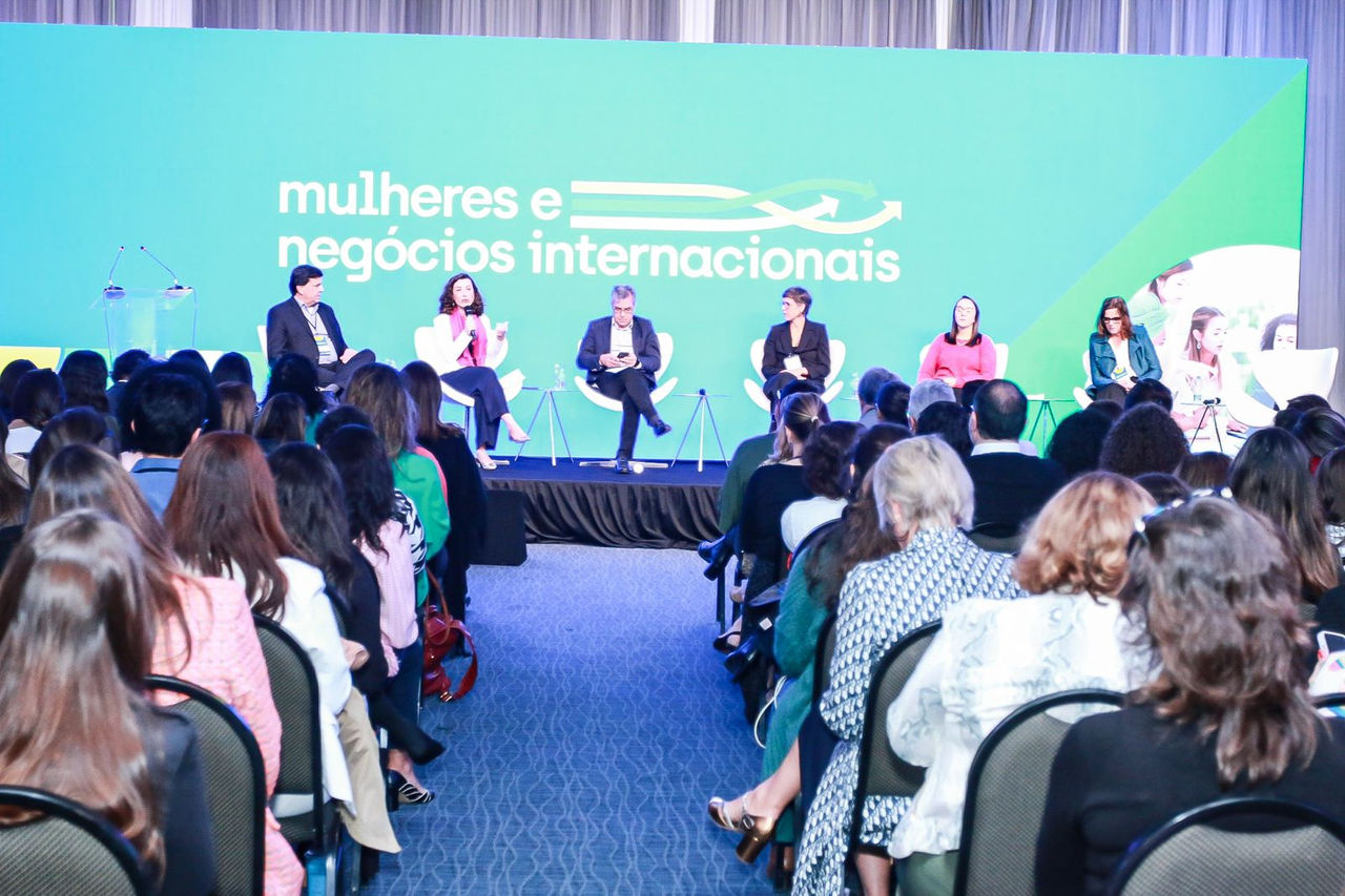 Lançamento do programa mulheres e negócios internacionais